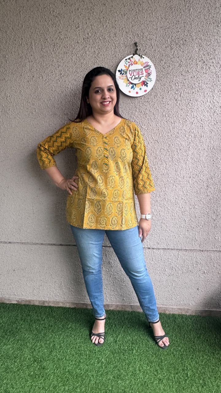 Short Top - Ajrak Yellow