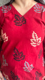 Maroon Ajrak