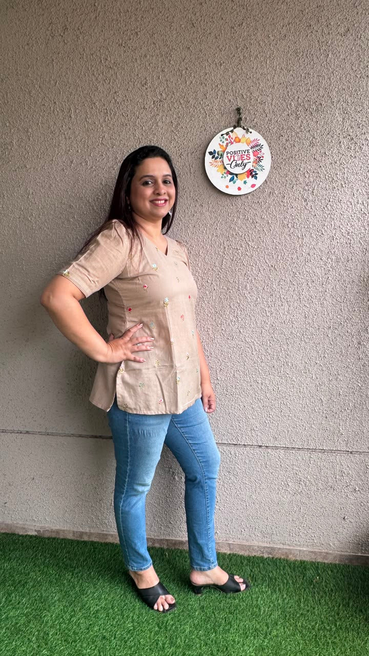Embroidered Slub Cotton - White