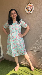 Pista Floral Hakoba Dress