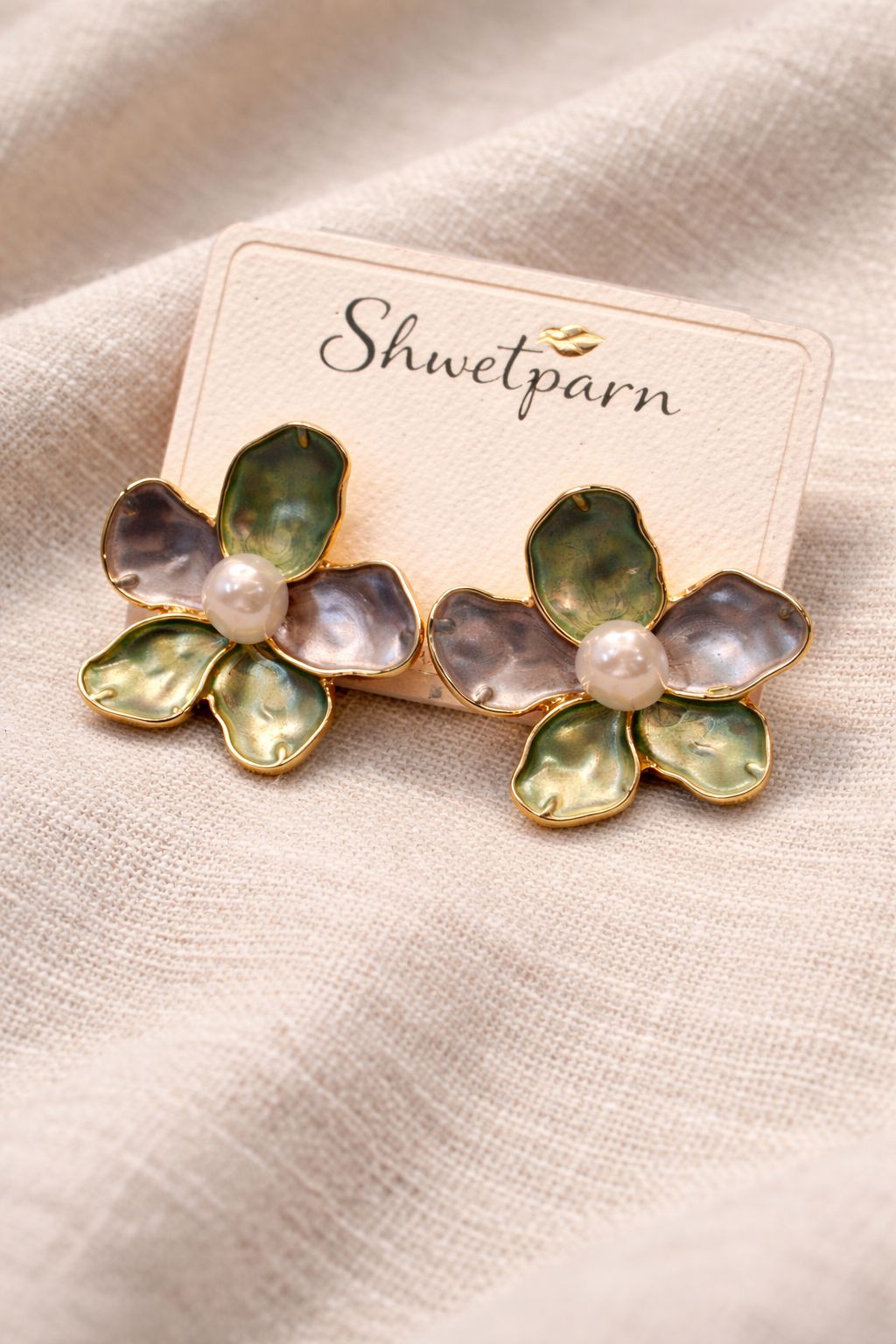 Ear Ring 3