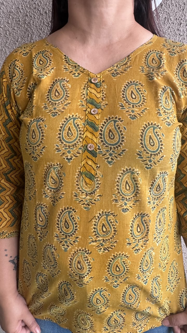 Short Top - Ajrak Yellow