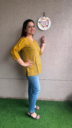 Short Top - Ajrak Yellow
